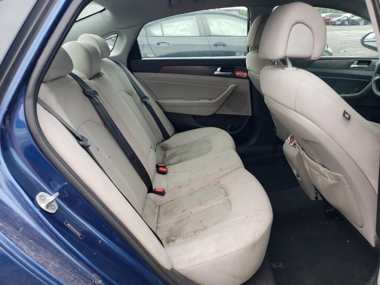 2016 Hyundai Sonata - Image 10