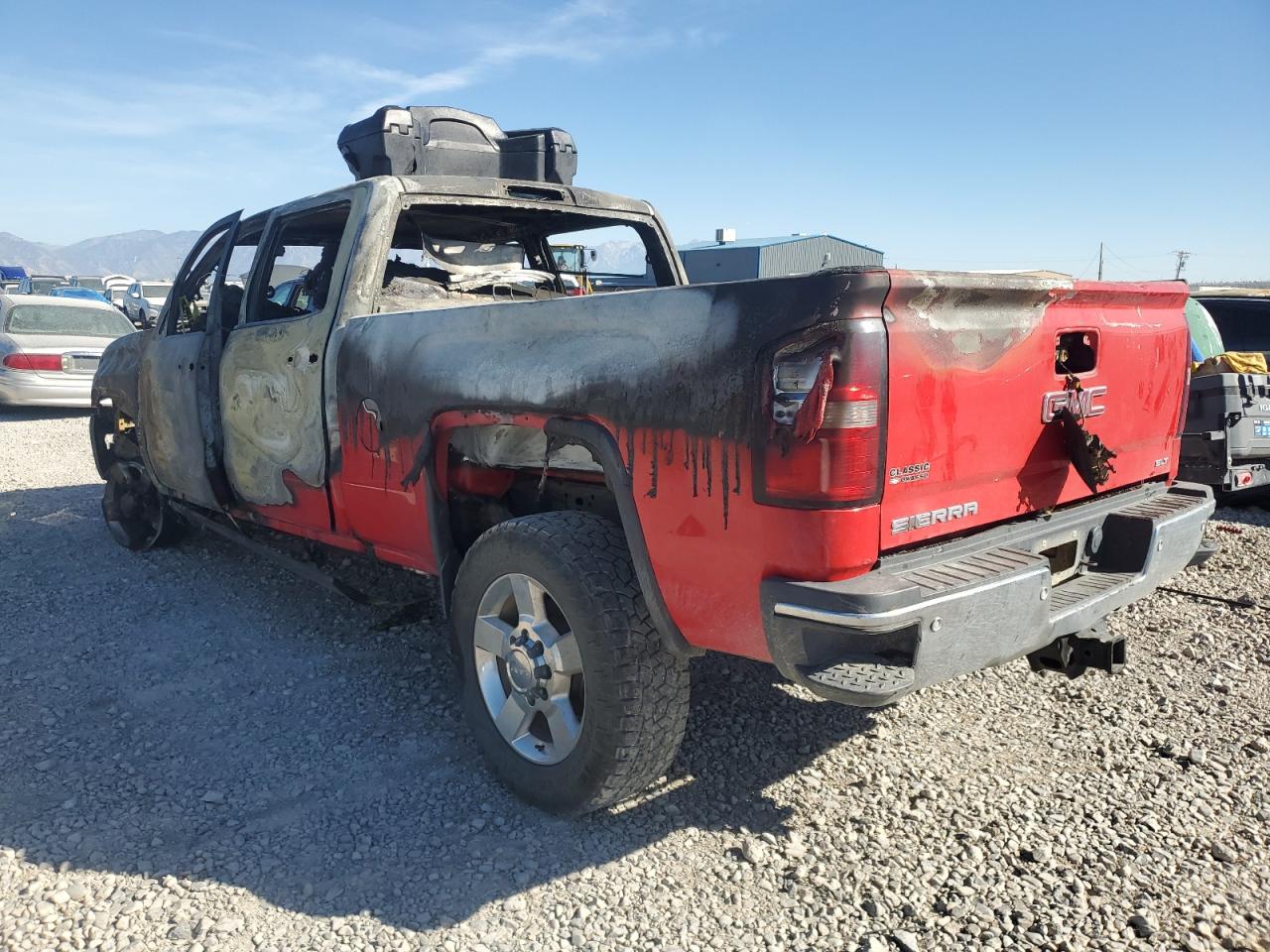 2016 GMC Sierra - Image 2