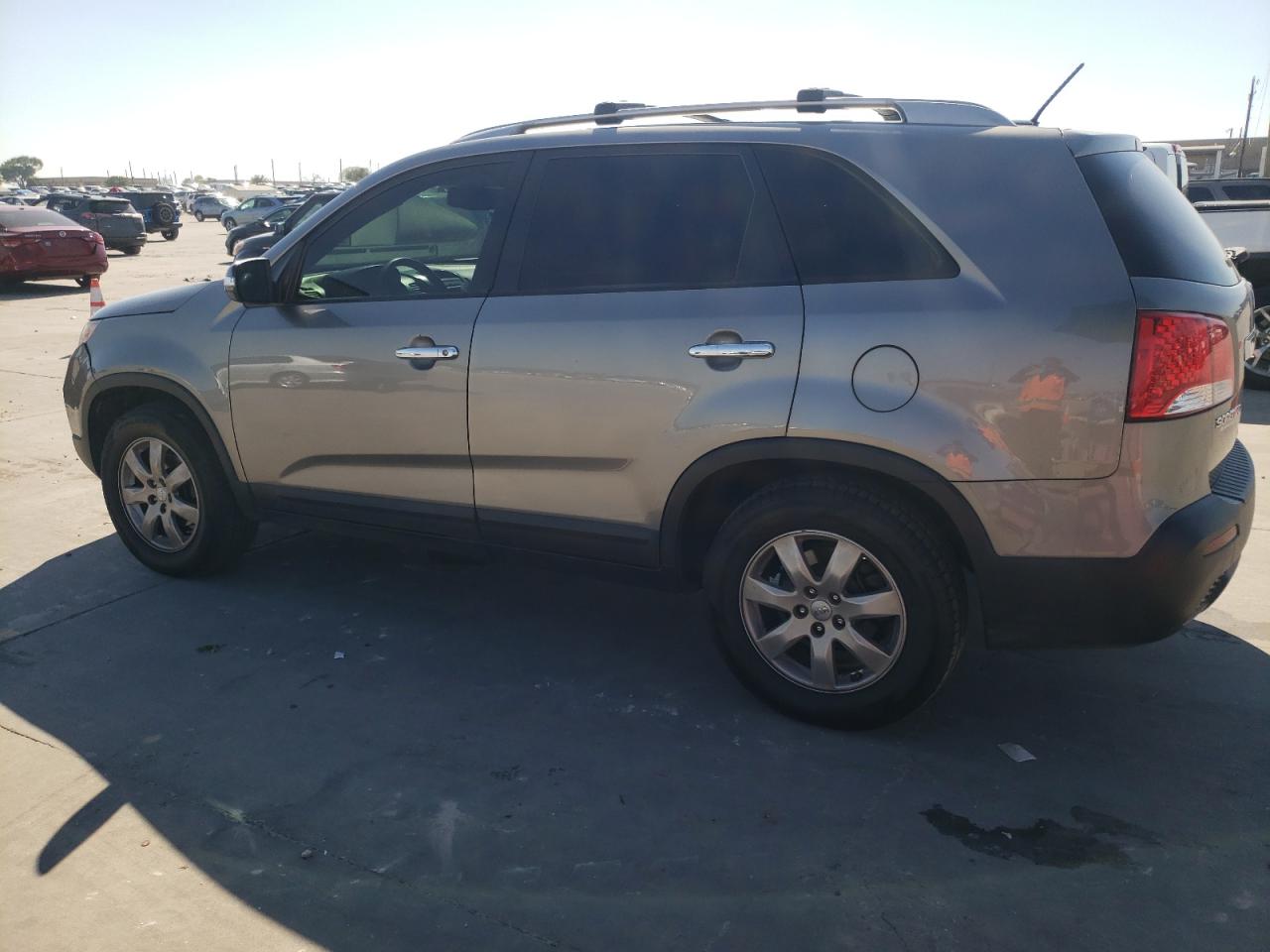 2012 Kia Sorento - Image 2
