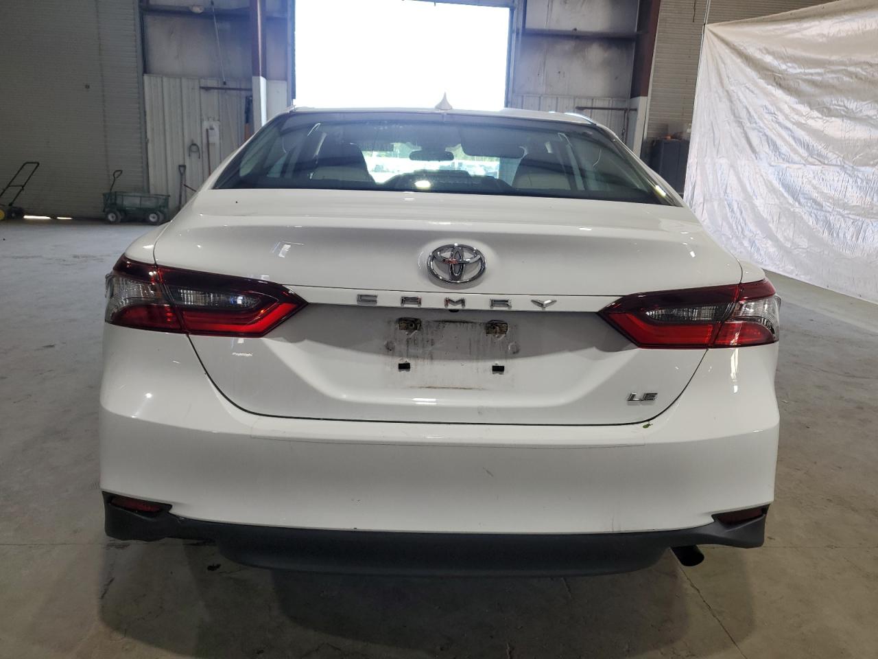 2022 Toyota Camry Le VIN: 4T1C11AK2NU678132 Lot: 71885384