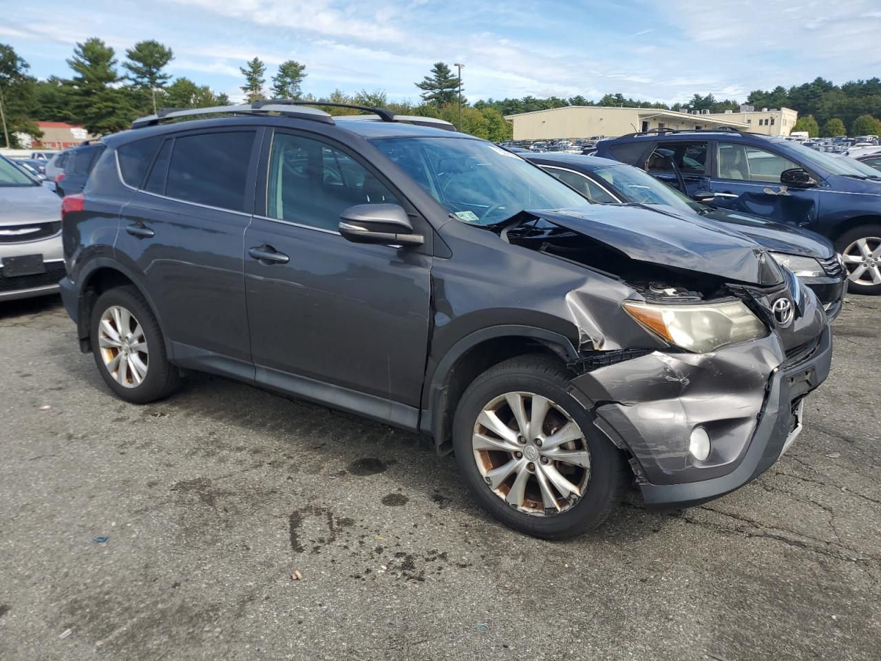 VIN 2T3DFREV2DW111031 2013 TOYOTA RAV4 no.4