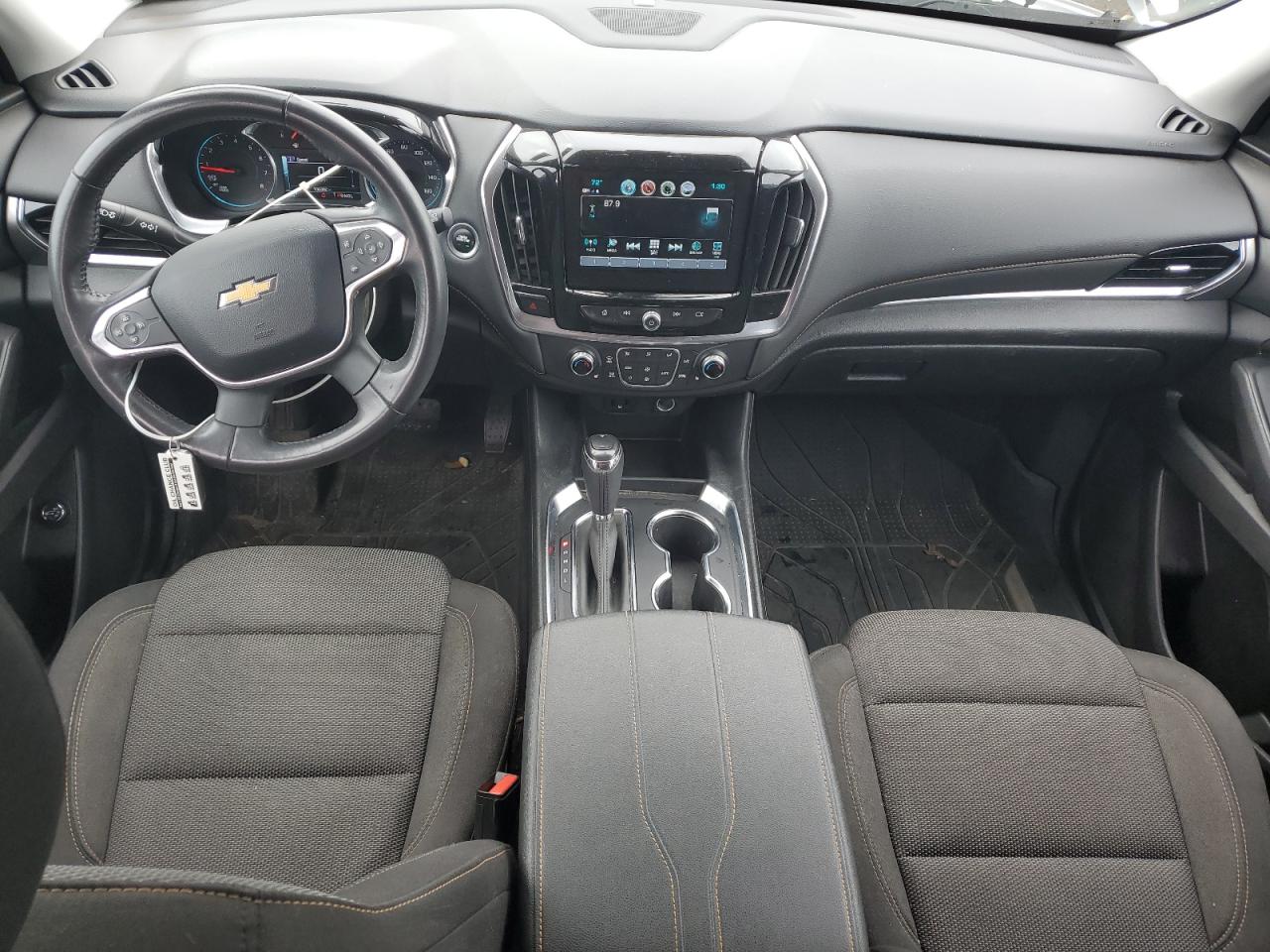 1GNEVGKW8KJ263343 2019 Chevrolet Traverse Lt