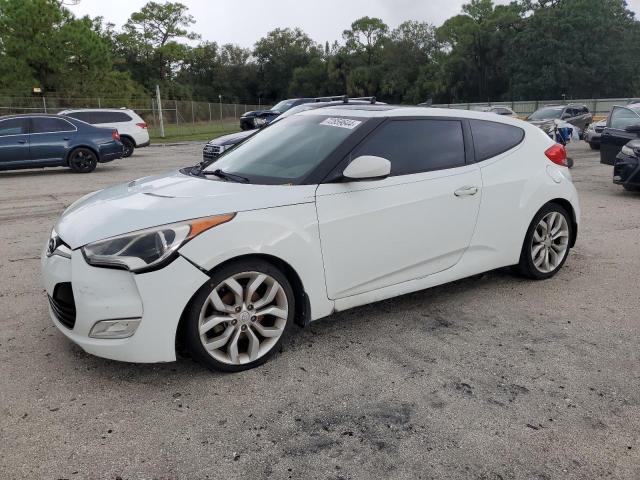 2013 Hyundai Veloster 