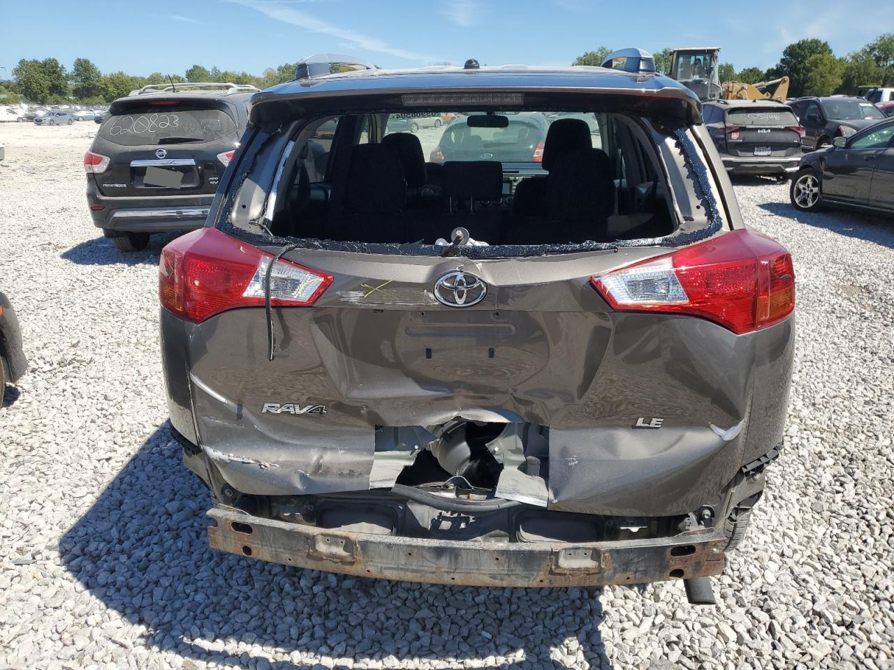 JTMZFREV9ED035540 2014 Toyota Rav4 Le