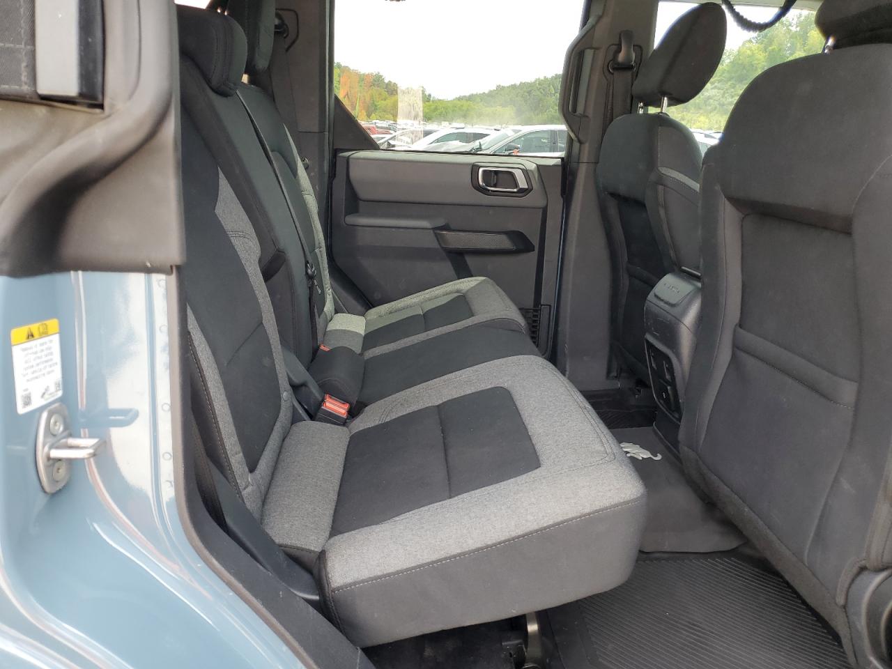 2021 Ford Bronco Base VIN: 1FMDE5AP9NLB56437 Lot: 70031044