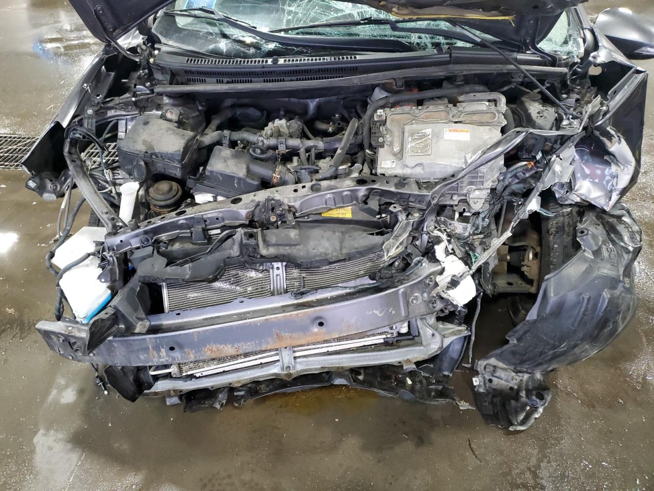 JTDKDTB32E1063141 2014 Toyota Prius C