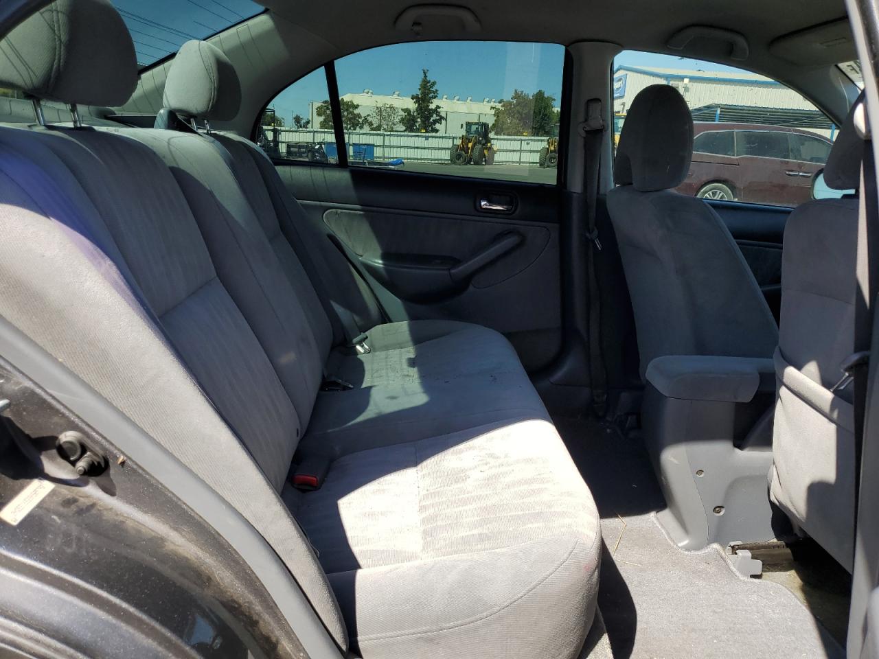 2005 Honda Civic - Image 10