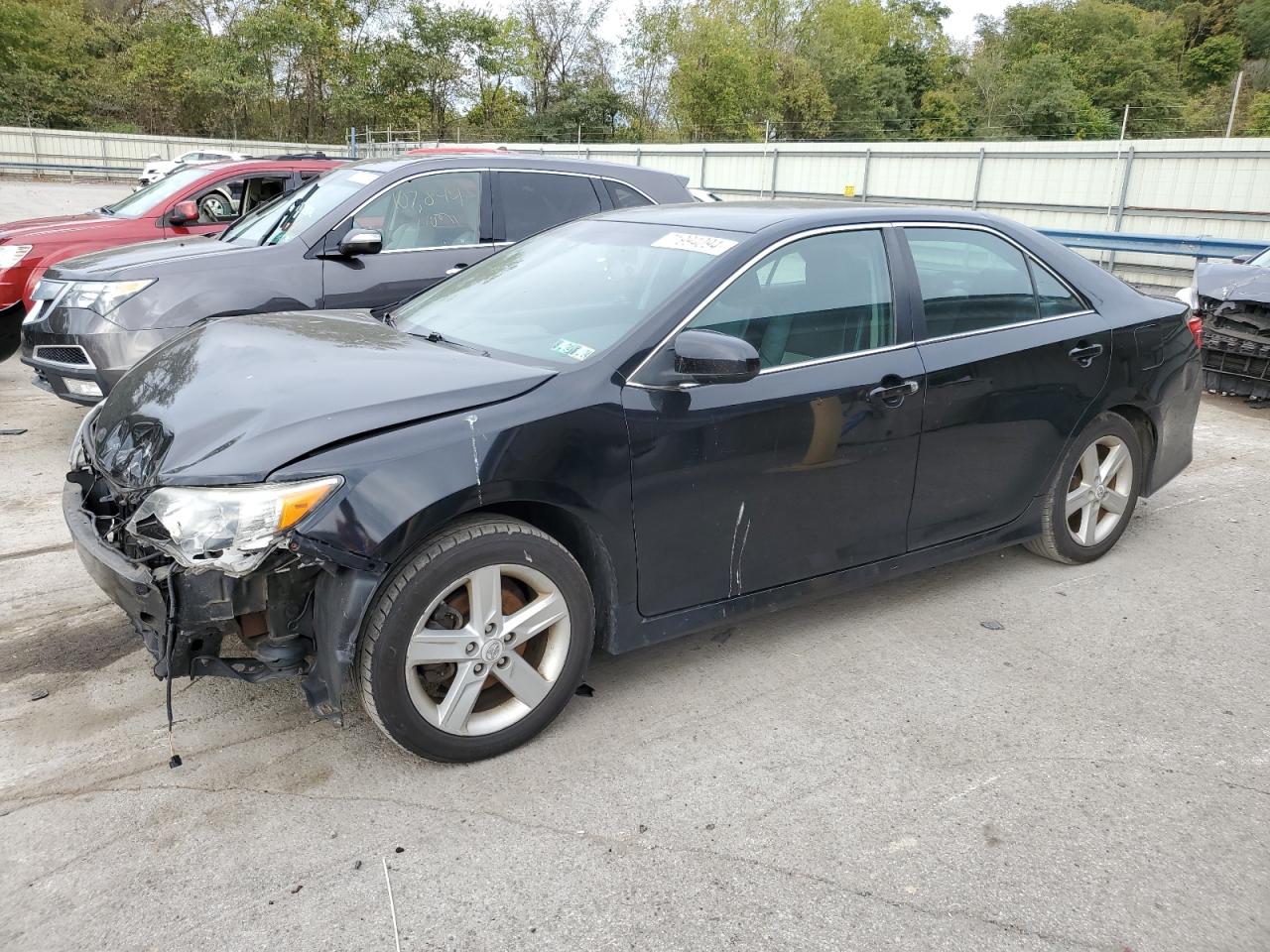 2012 Toyota Camry Base for Sale in Ellwood City, PA - Front End