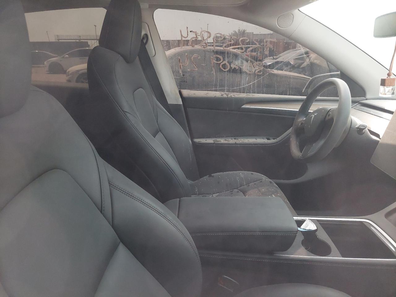 LRWYGCEK8NC429593 - 2022 Tesl Y - #undefined