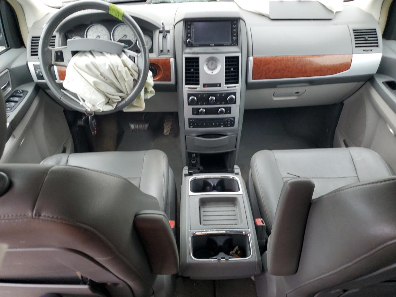 2008 Chrysler Town & Country Touring VIN: 2A8HR54PX8R719876 Lot: 70211904