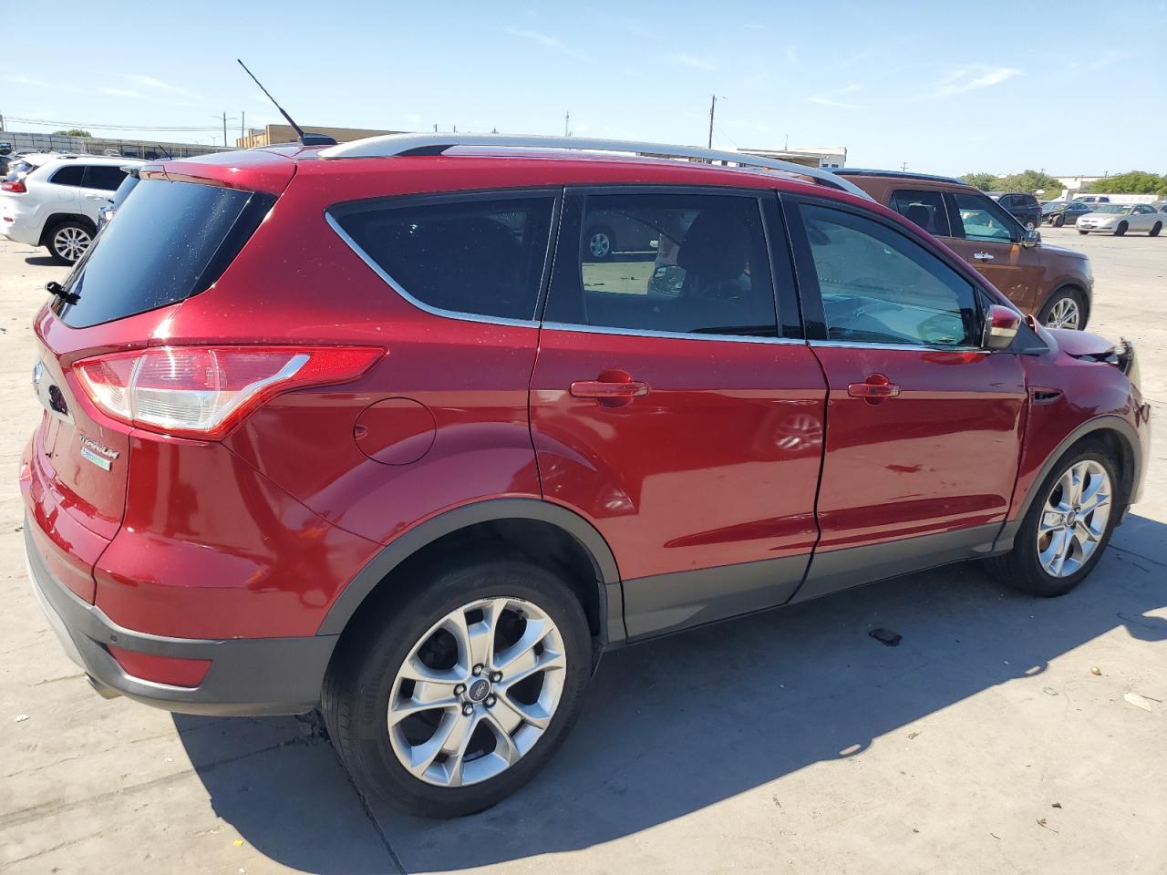 1FMCU0J96EUC59344 2014 Ford Escape Titanium