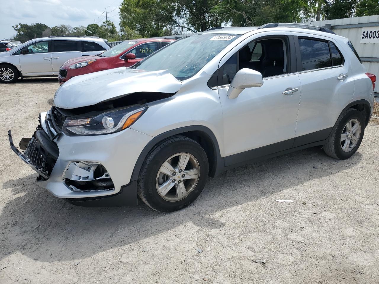 KL7CJLSB0KB886559 2019 CHEVROLET TRAX - Image 1