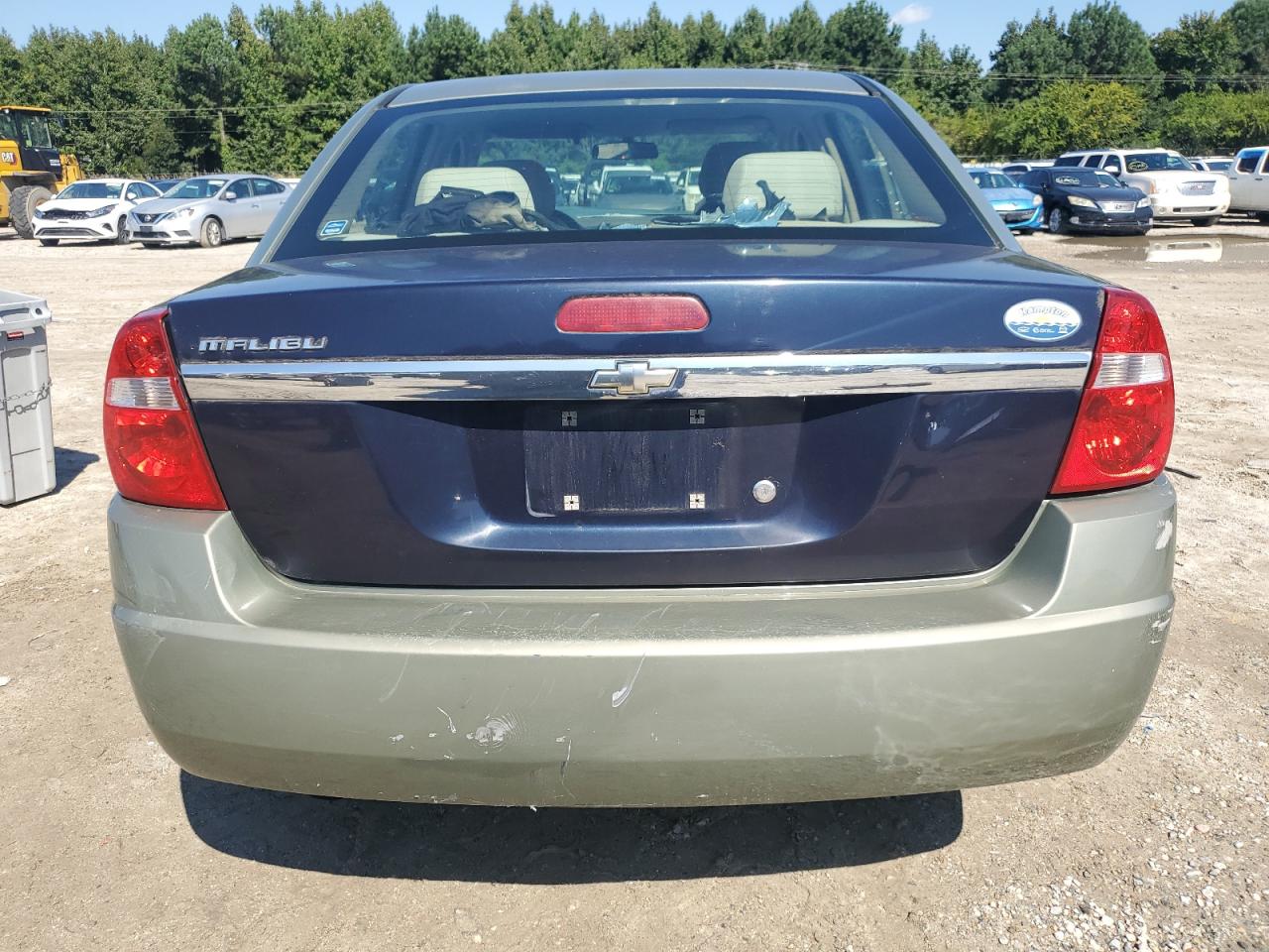 2004 Chevrolet Malibu - Image 6