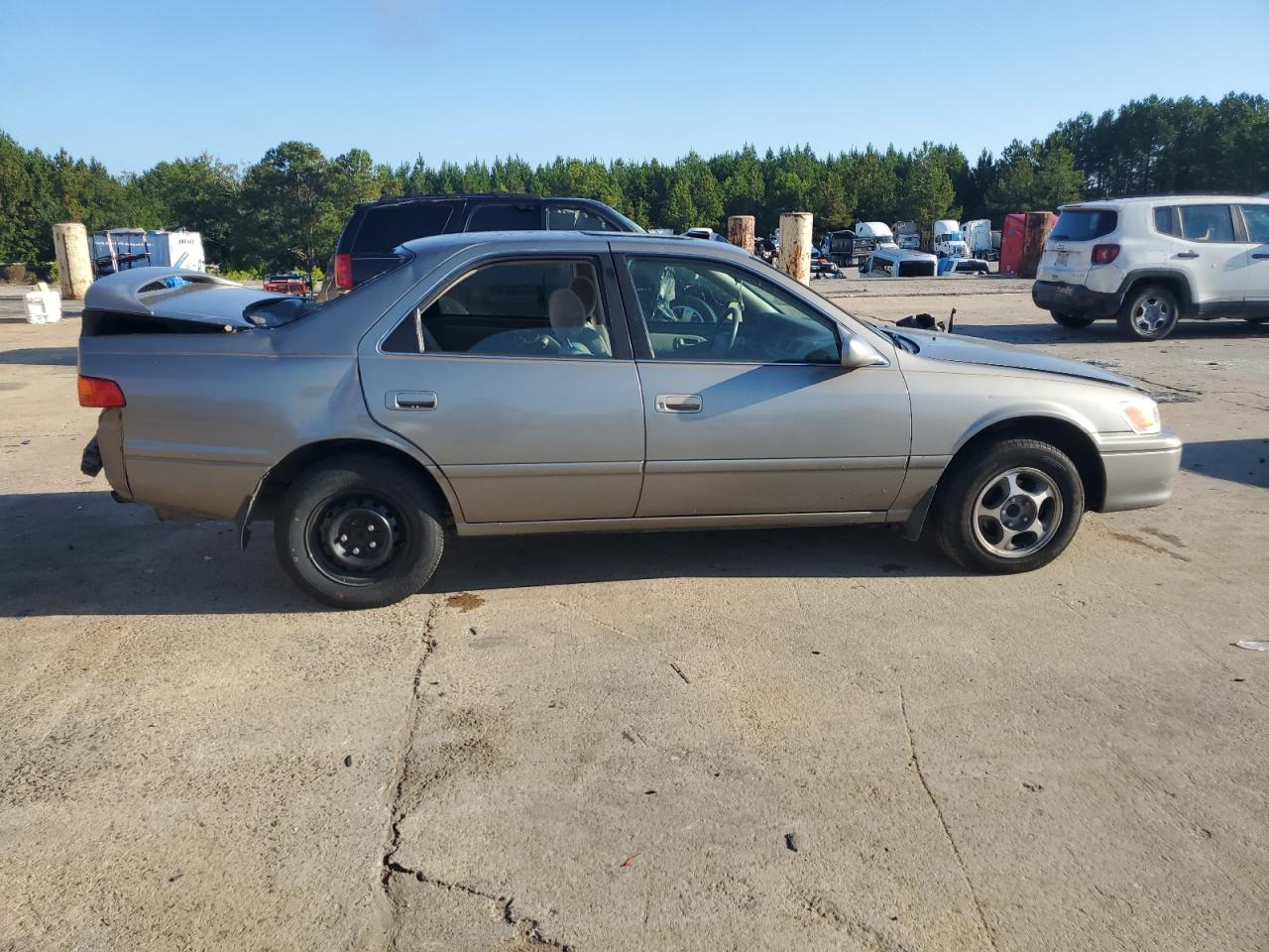 2000 Toyota Camry - Image 3