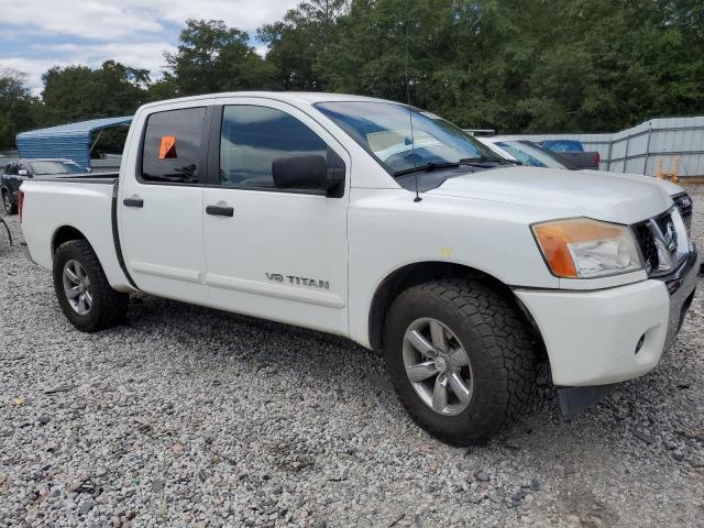 Pickups NISSAN TITAN 2014 White