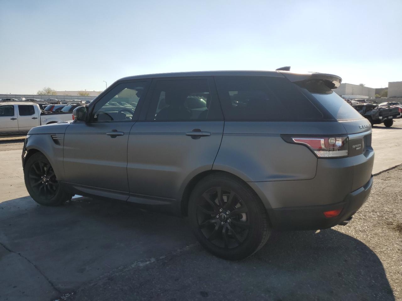 SALWG2FV6HA172956 2017 LAND ROVER RANGE ROVER - Image 2