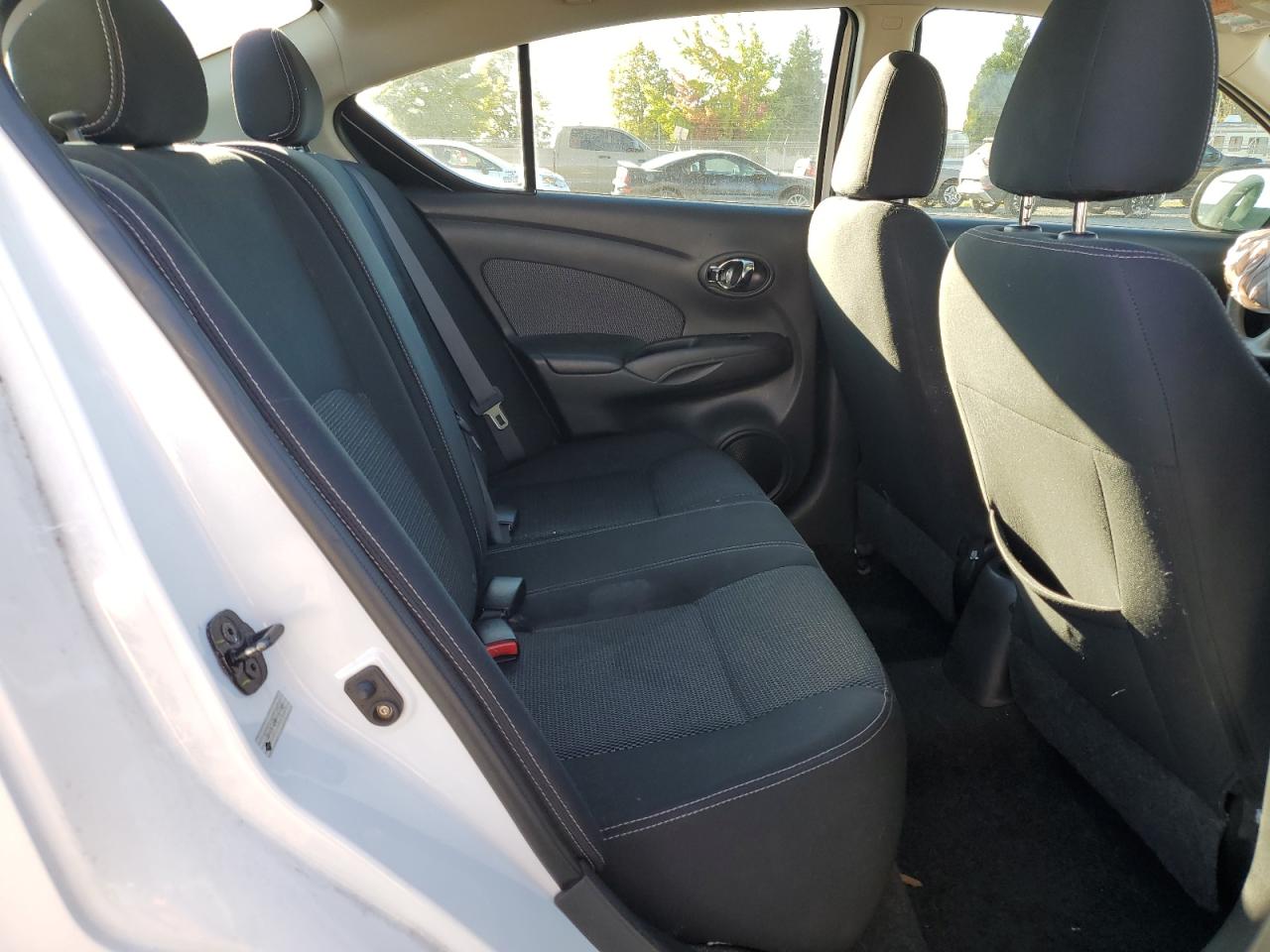 2014 Nissan Versa - Image 11