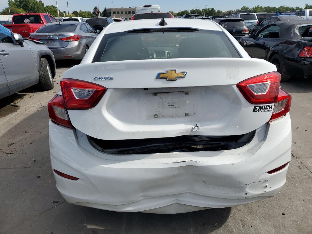 2018 Chevrolet Cruze Ls VIN: 1G1BC5SM7J7114544 Lot: 70650494