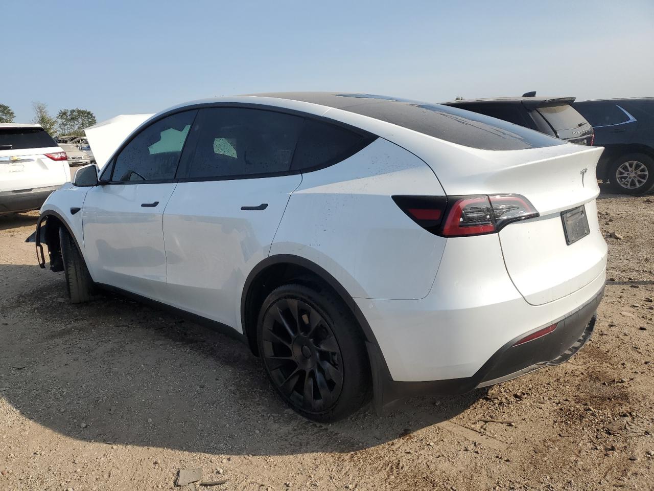 7SAYGDEE2PA165795 2023 TESLA MODEL Y - Image 2