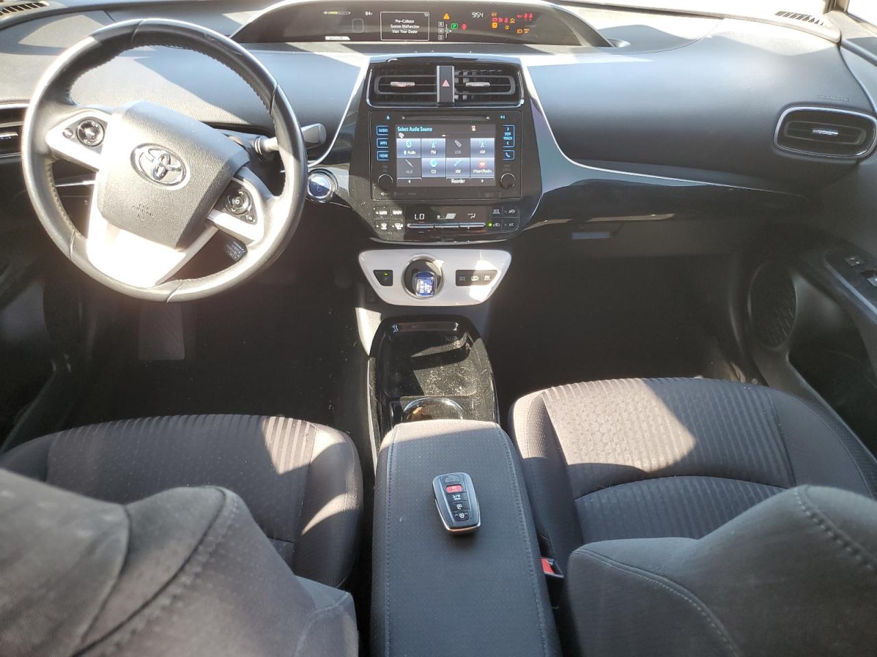 JTDKARFP8H3067485 2017 Toyota Prius Prime