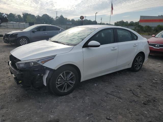 3KPF24AD7PE532361 Kia Forte LX