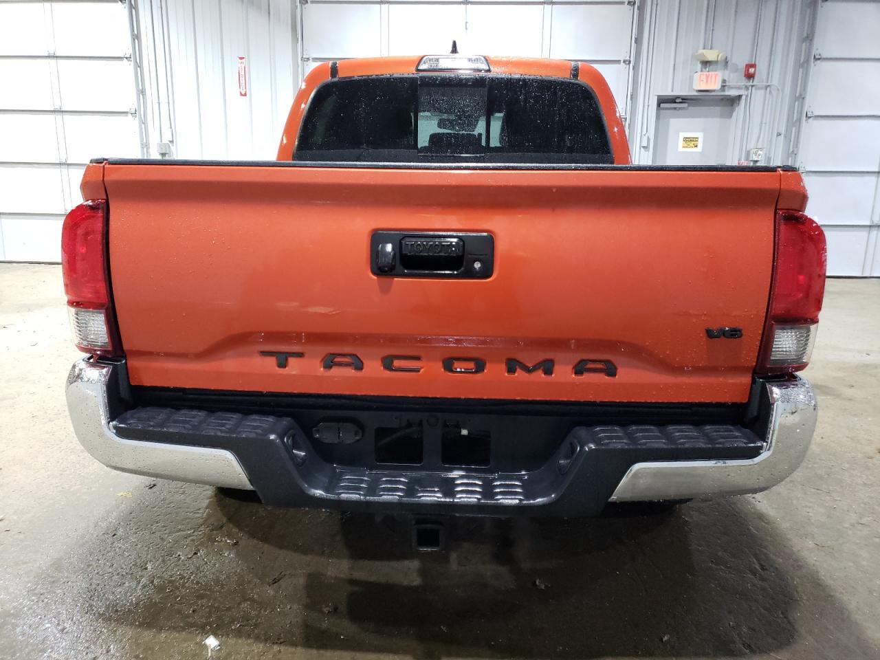 2018 Toyota Tacoma Double Cab VIN: 5TFCZ5AN3JX158528 Lot: 71642124