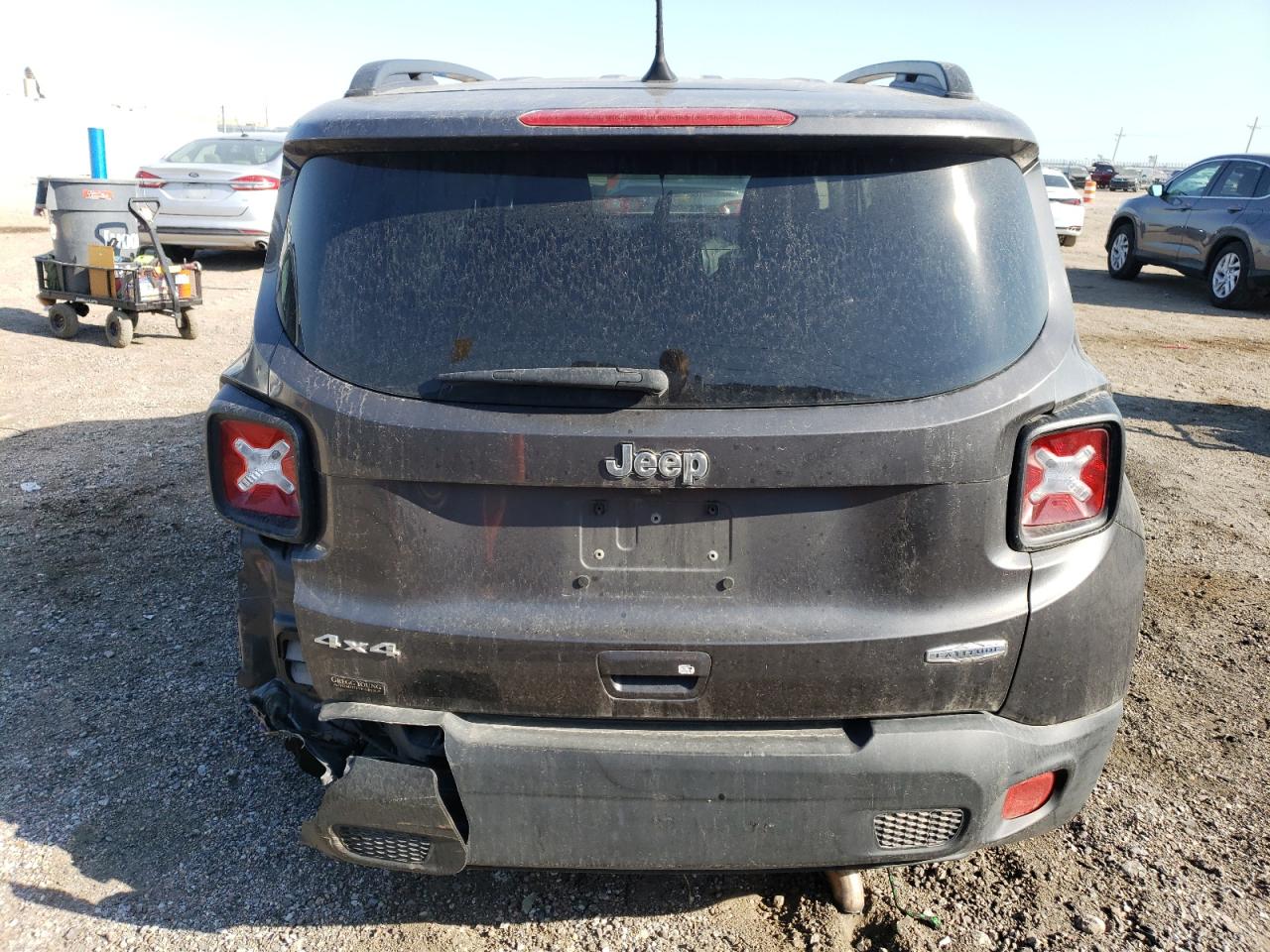 2018 Jeep Renegade - Image 6