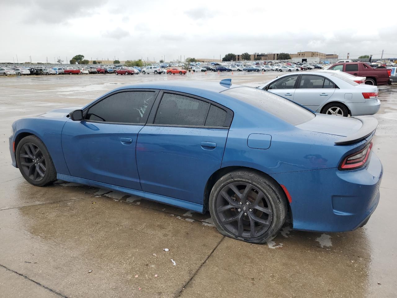 2C3CDXHG3MH562542 Dodge Charger GT 2