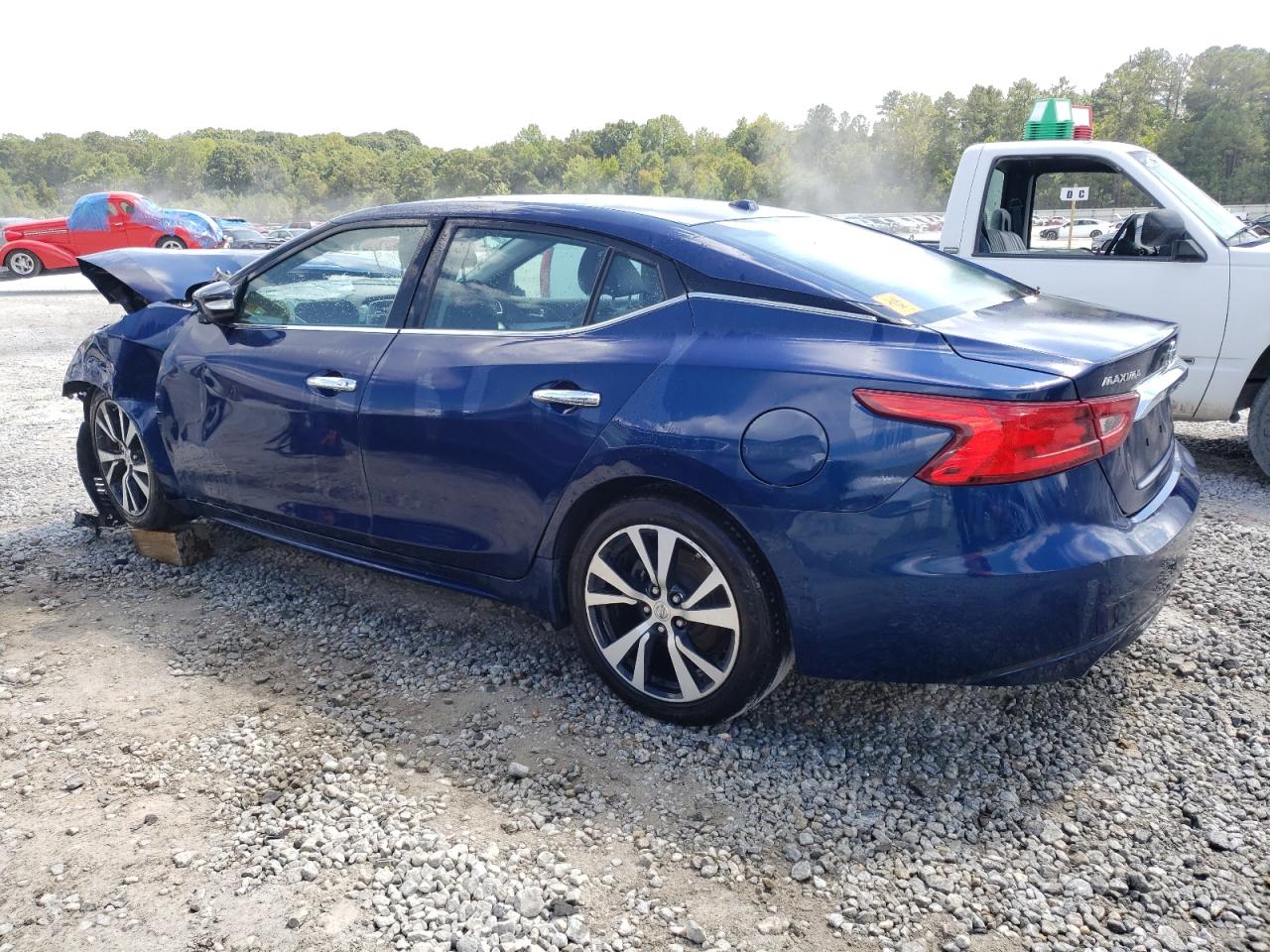 2018 Nissan Maxima - Image 2