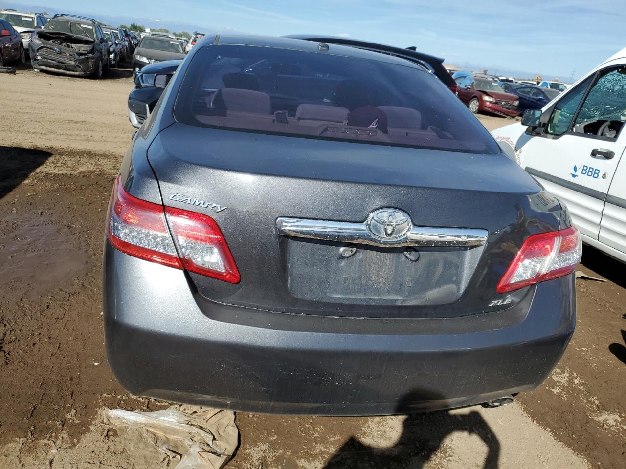 4T1BF3EK2BU618060 2011 Toyota Camry Base