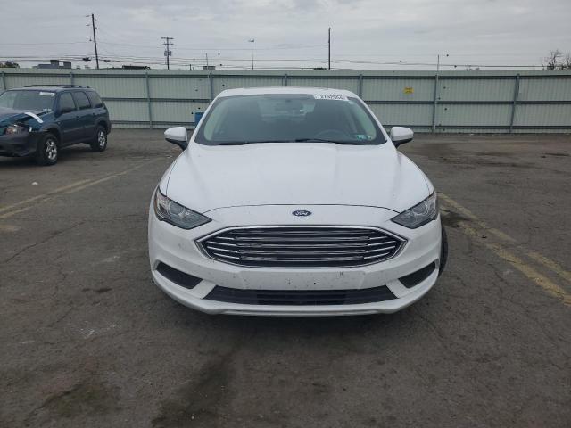  FORD FUSION 2017 Білий