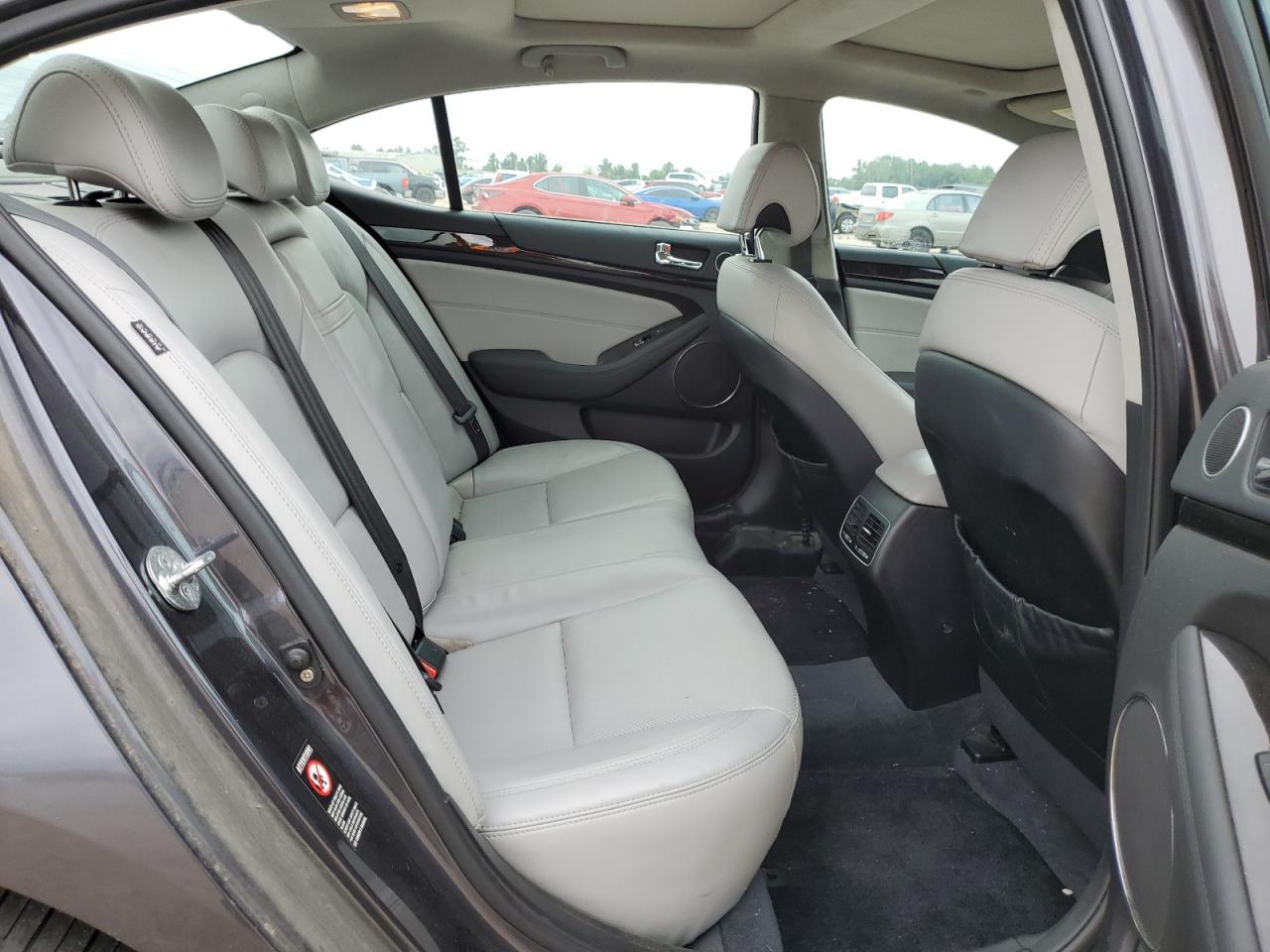 2014 Kia Cadenza Premium VIN: KNALN4D74E5151928 Lot: 70326074