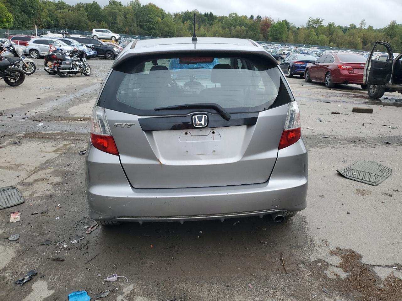 2010 Honda Fit Sport VIN: JHMGE8H40AC016171 Lot: 73218194