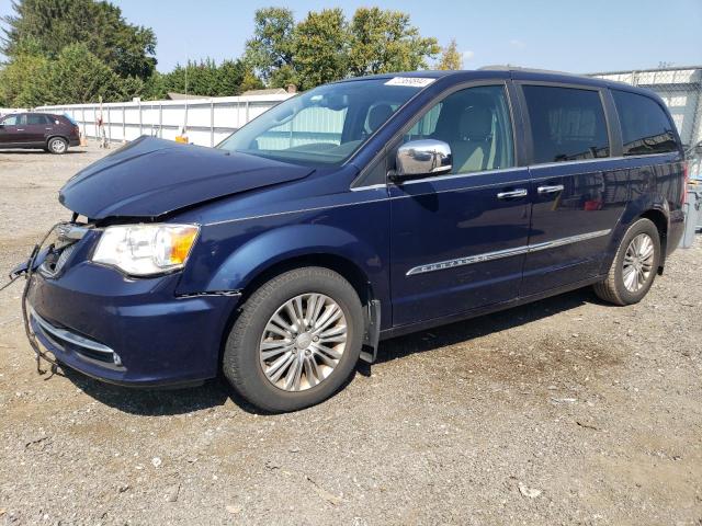 2016 Chrysler Town & Country Touring L