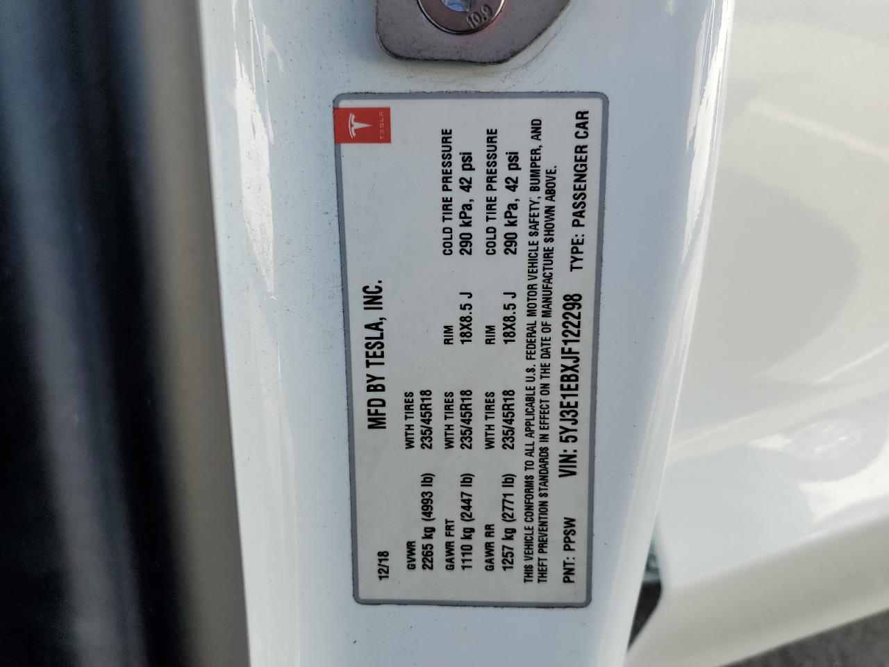 5YJ3E1EBXJF122298 2018 Tesla Model 3