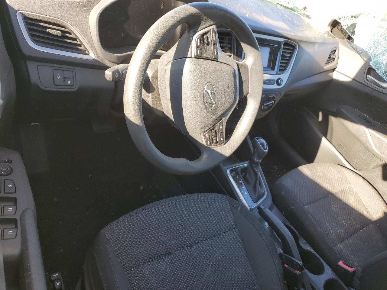 2018 Hyundai Accent - Image 8