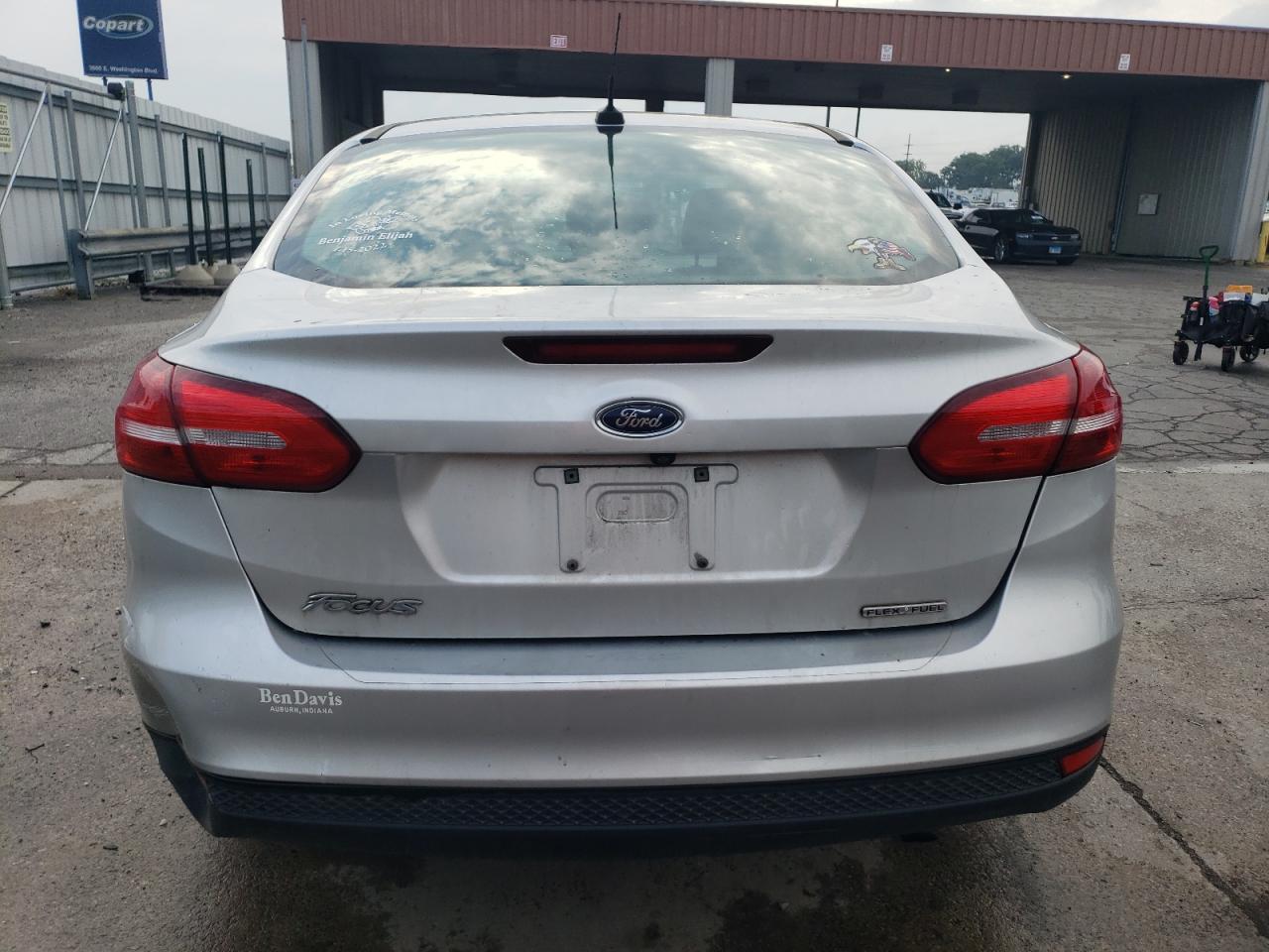 2016 Ford Focus S VIN: 1FADP3E26GL208472 Lot: 70428144