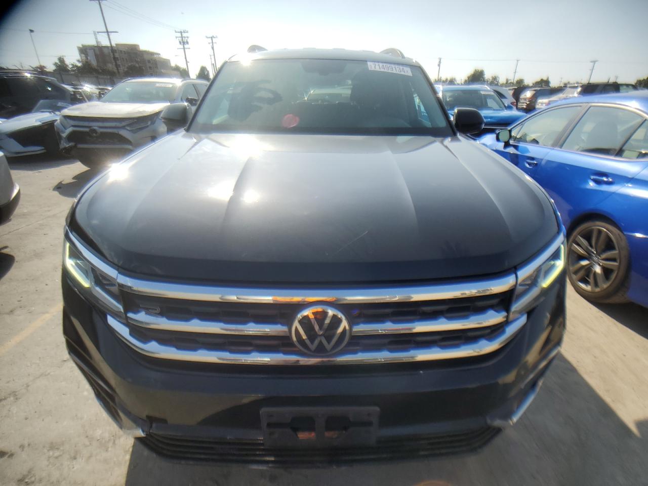 1V2MR2CA6MC557330 Volkswagen Atlas SE 5