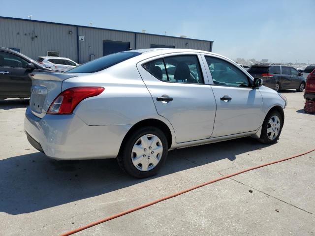  NISSAN VERSA 2018 Сріблястий