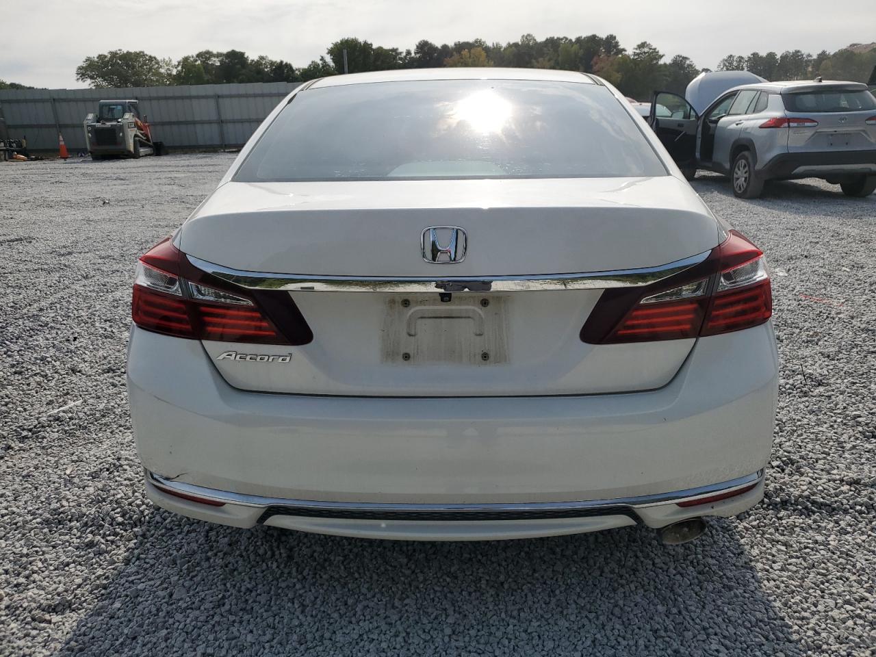 2017 Honda Accord Lx VIN: 1HGCR2F39HA288950 Lot: 71097014