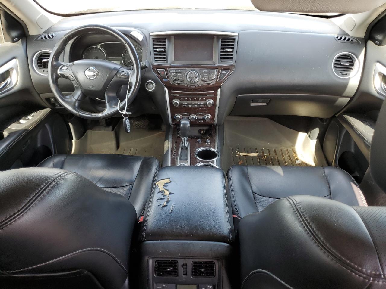 2015 Nissan Pathfinder - Image 8