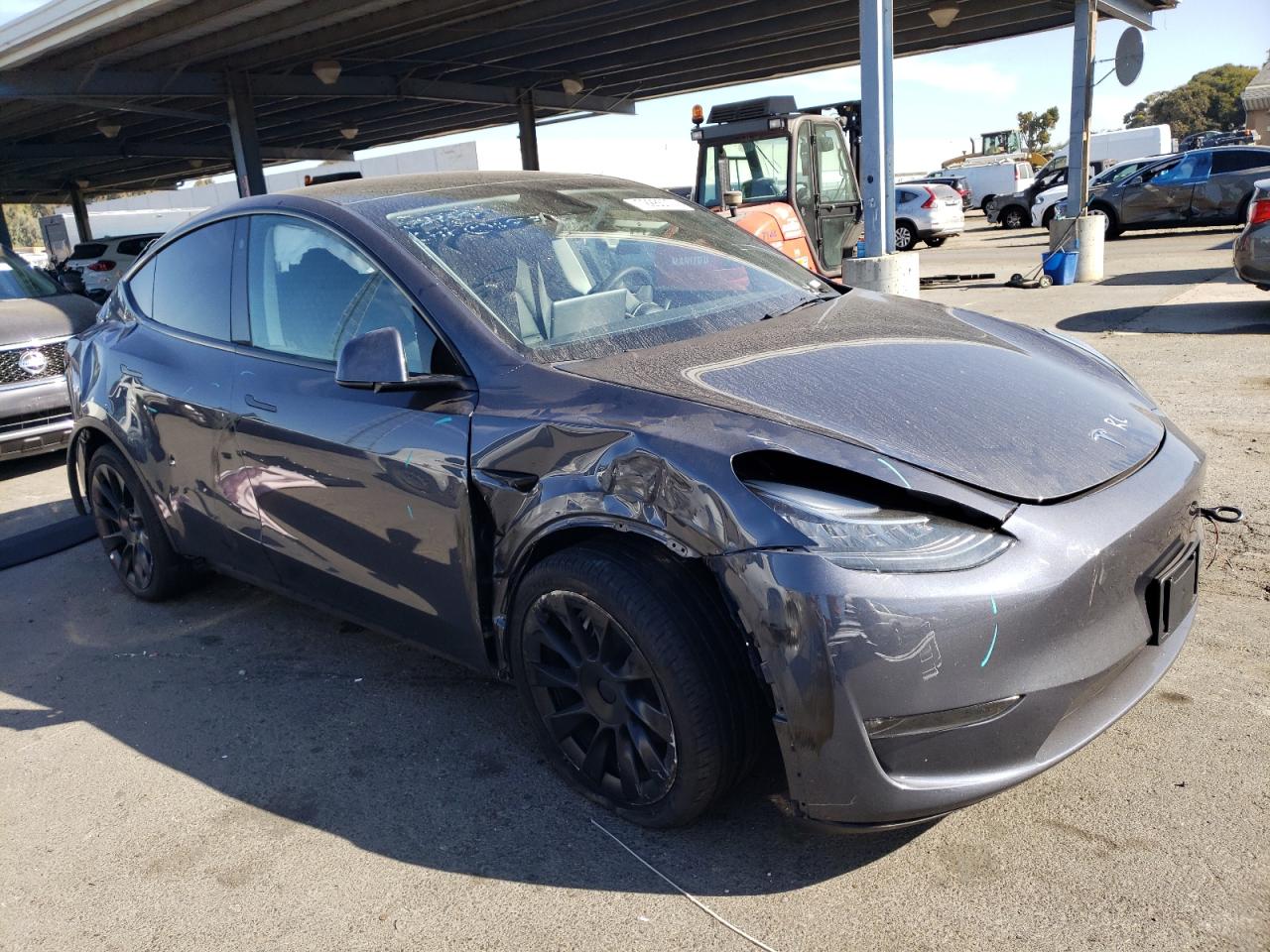 VIN 7SAYGDEE2PA080228 2023 TESLA MODEL Y no.4