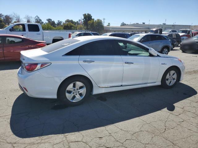 Sedans HYUNDAI SONATA 2012 White