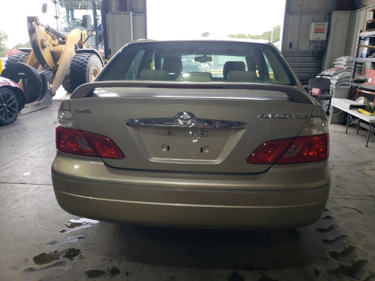 2004 Toyota Avalon Xl VIN: 4T1BF28B14U353592 Lot: 72441794