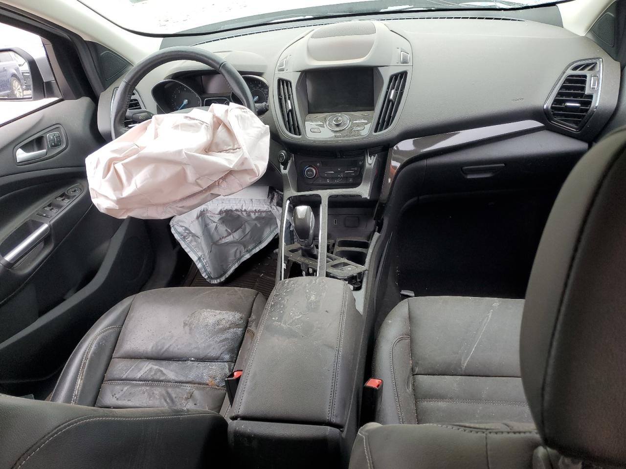 2019 Ford Escape - Image 8