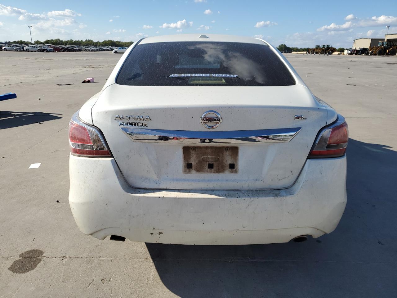 2015 Nissan Altima 2.5 VIN: 1N4AL3AP2FN861769 Lot: 72093564