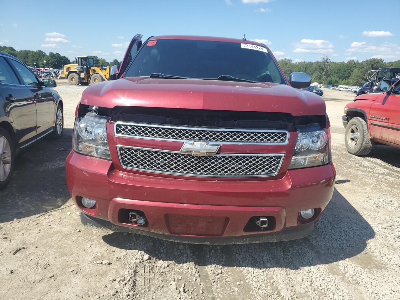 2011 Chevrolet Tahoe K1500 Ltz VIN: 1GNSKCE01BR172475 Lot: 72144224