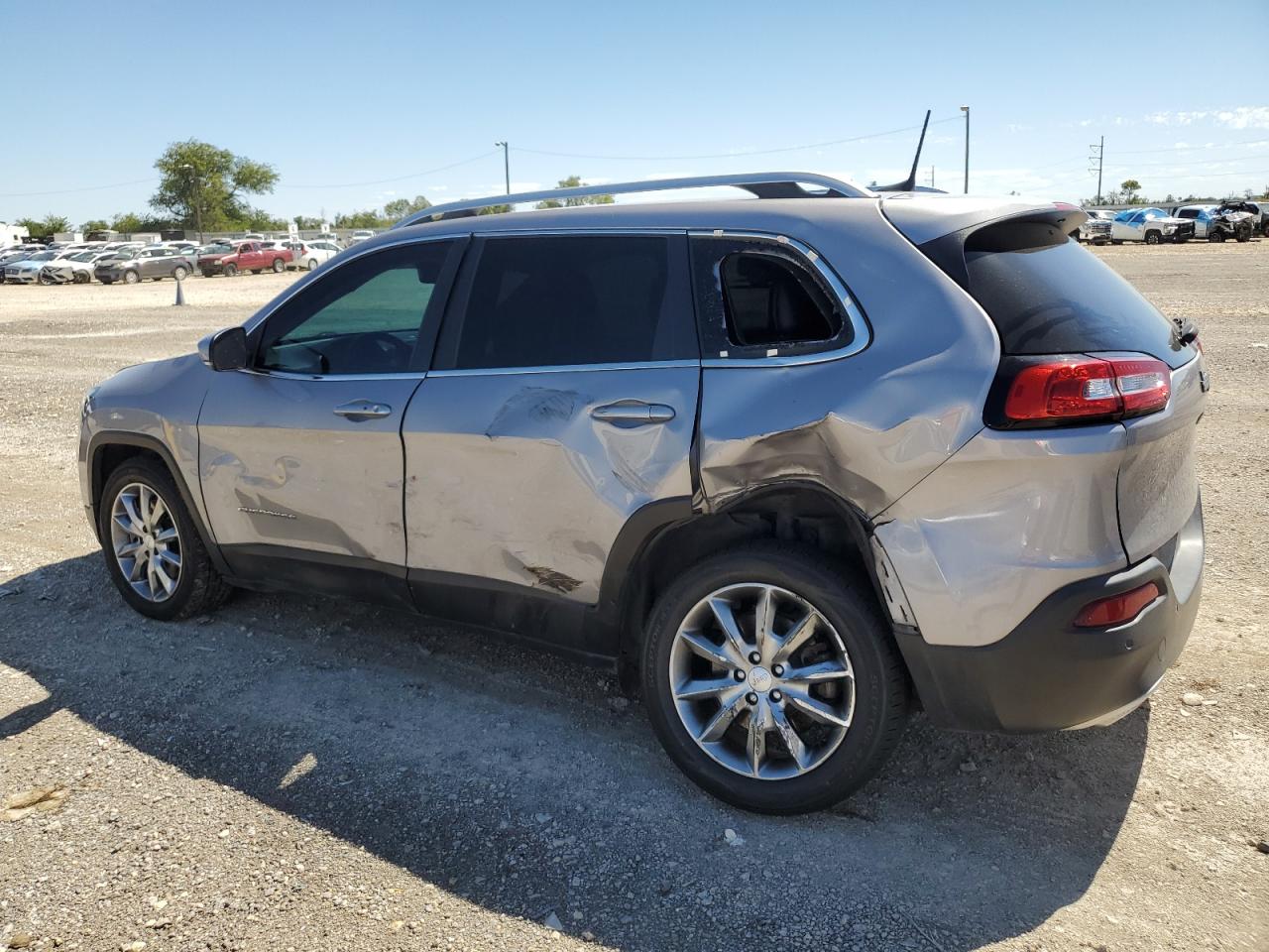 1C4PJLDX5JD563608 2018 JEEP GRAND CHEROKEE - Image 2