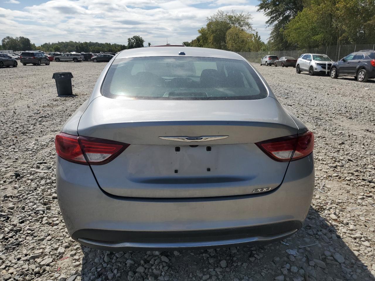 2015 Chrysler 200 Limited VIN: 1C3CCCAB9FN613790 Lot: 71400324