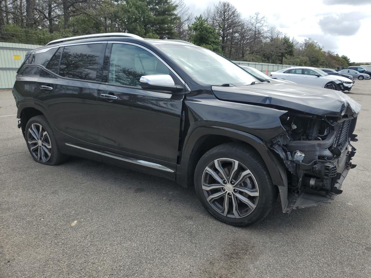 3GKALXEX8KL207482 2019 GMC Terrain Denali